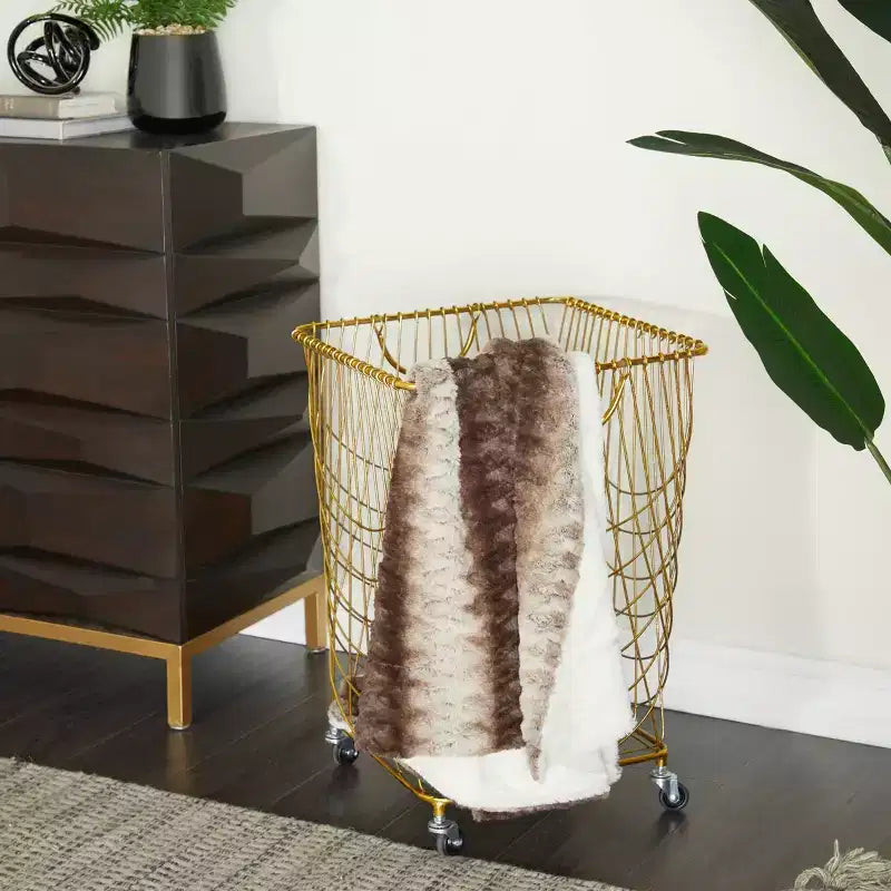 Chariot de rangement en fer doré
