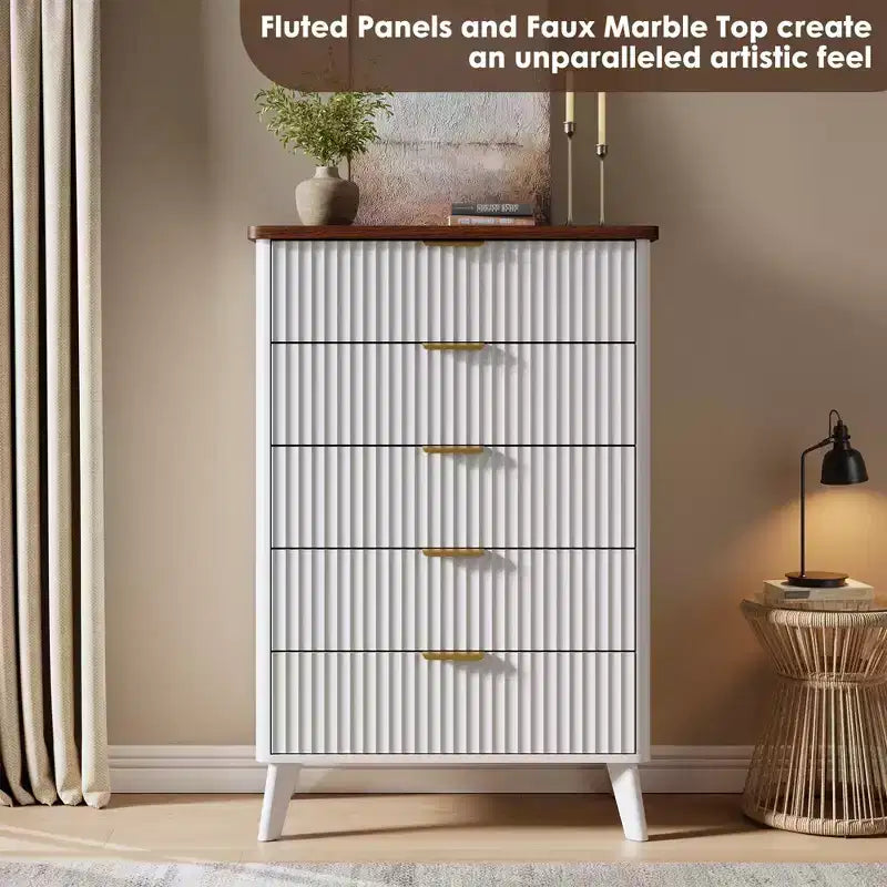 Commode moderne en bois au profil incurvé